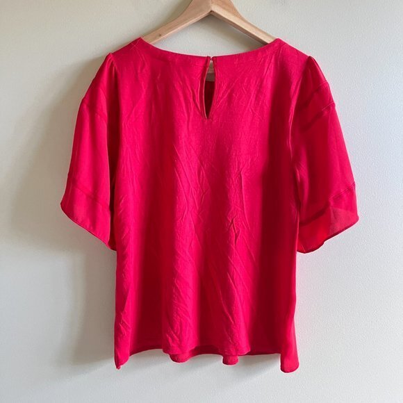 LOFT Women's Size M Red Grosgrain Trim Keyhole Button Short Sleeve Blouse Top - Picture 4 of 4